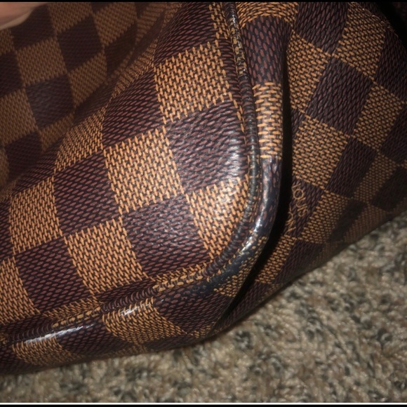 Louis Vuitton Neverfull MM - Picture 4 of 5